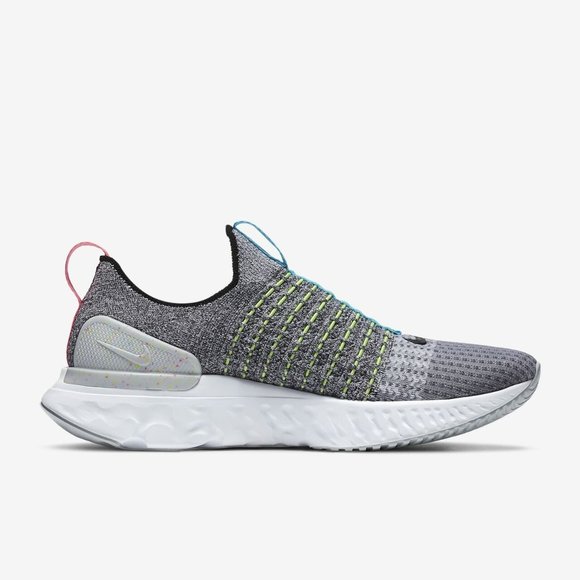 Nike React Phantom Run Flyknit 2 Grey Crimson White Black CZ7865-100 - Picture 2 of 11